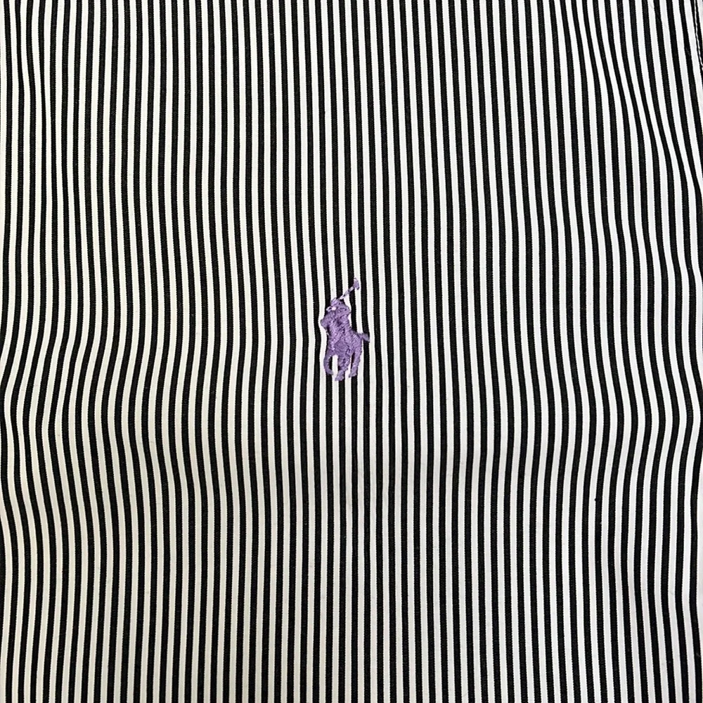 Ralph Lauren Black & White Pin stripe button down - Picture 9 of 9